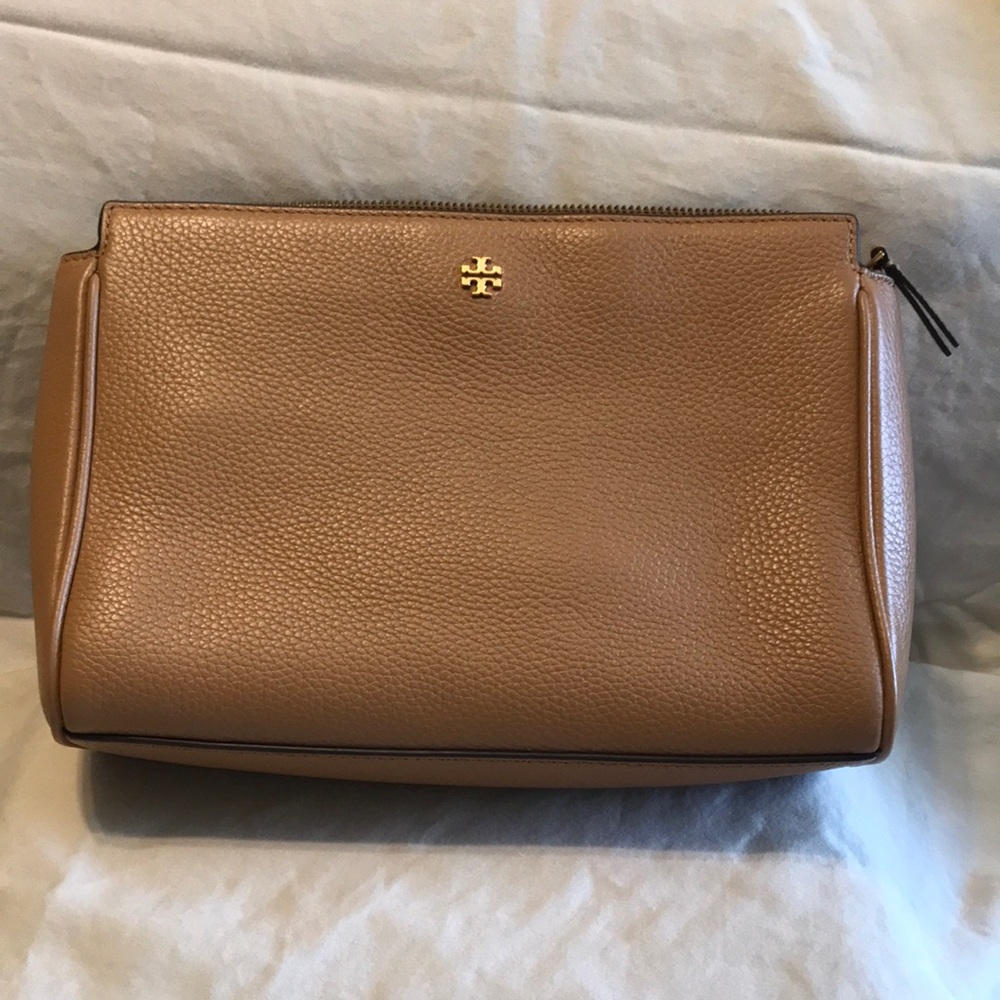 Tory Burch handbag 9 3/4 Lx 7 1/4 h 2 1/4 depth bottom